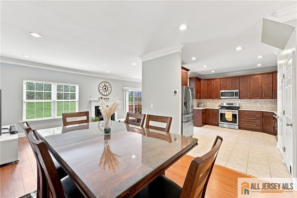 26 E Burgess Drive - Photo 6