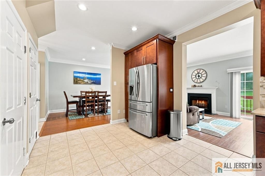 26 E Burgess Drive - Photo 7