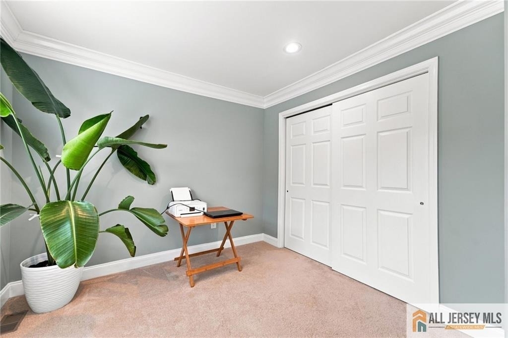 26 E Burgess Drive - Photo 21