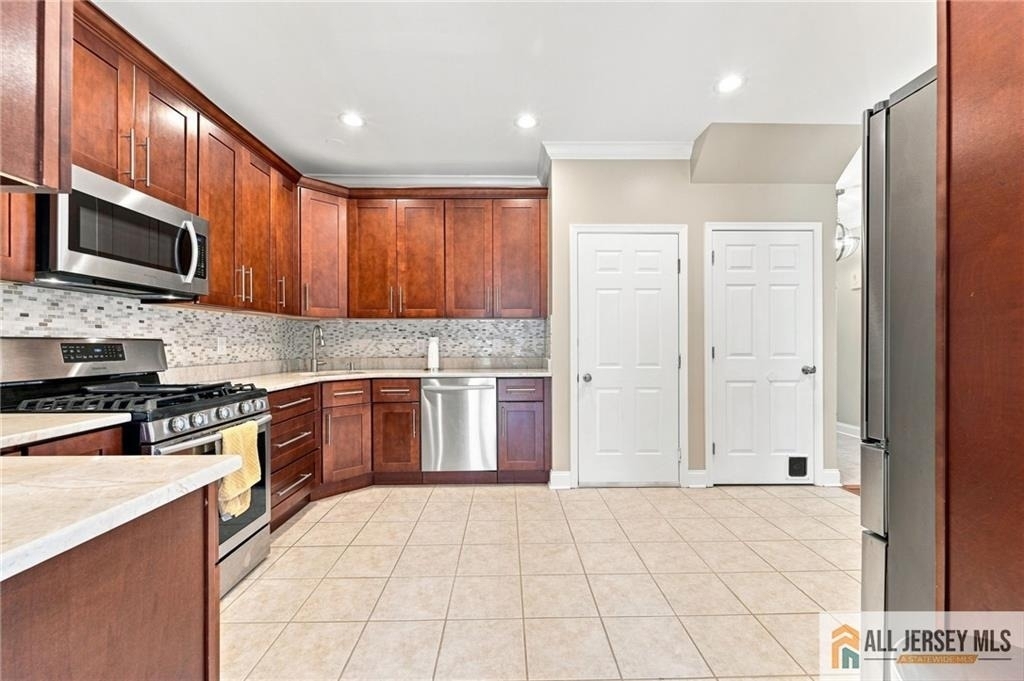 26 E Burgess Drive - Photo 10