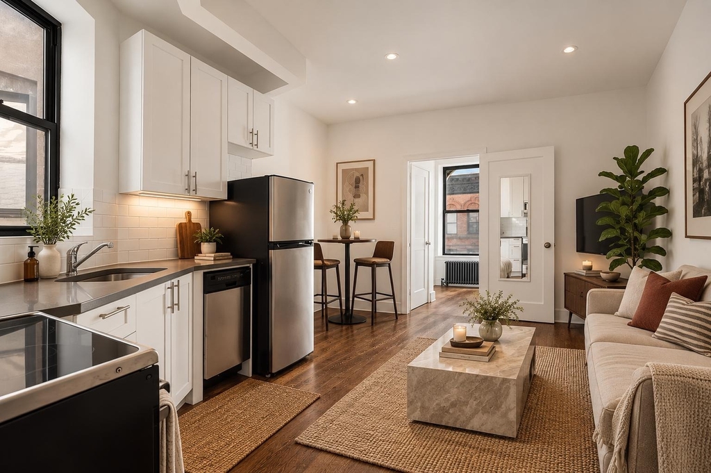 59 E 7th Street - Photo 0