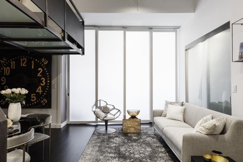 310 E 40th Street - Photo 3