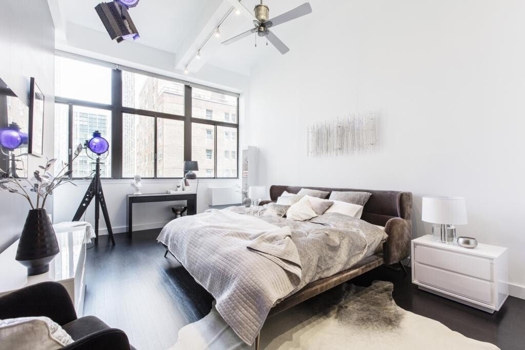 310 E 40th Street - Photo 5