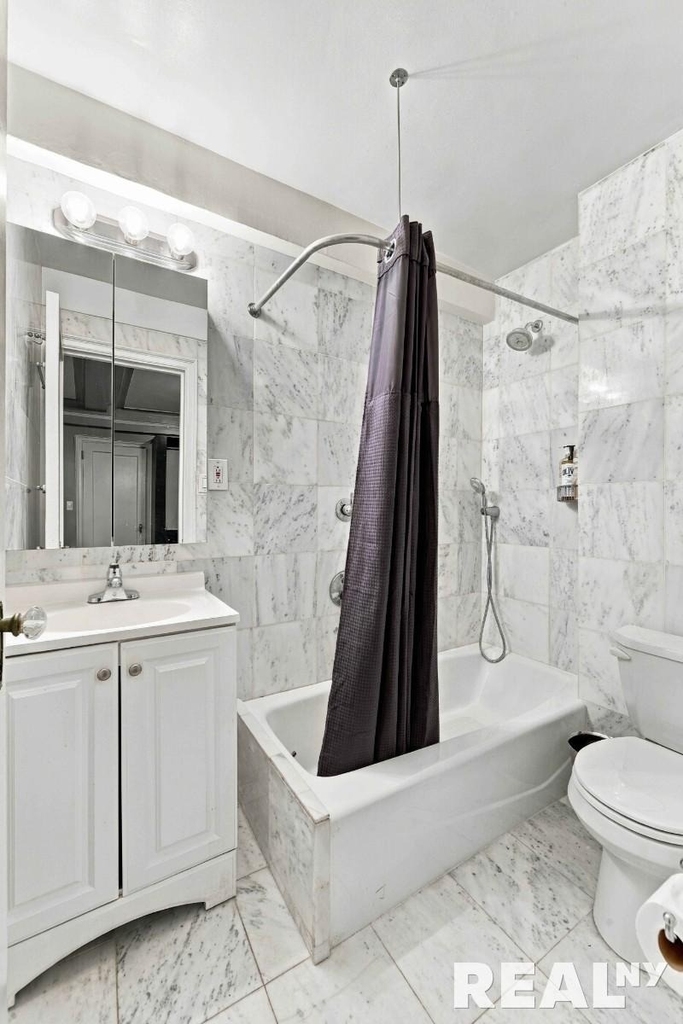 227 E 57th Street - Photo 3