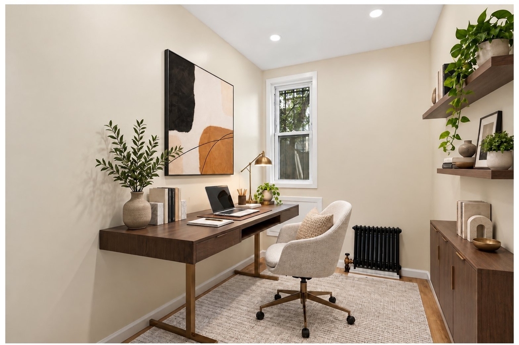 135 W 95th Street - Photo 4