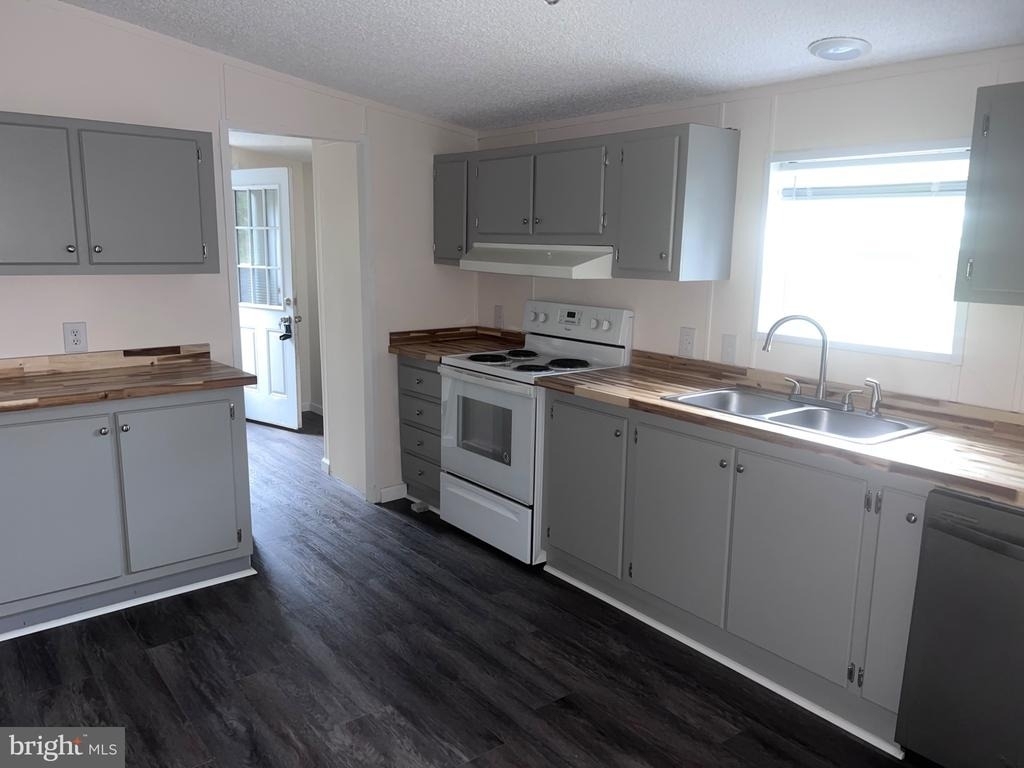 130 Dugan Court - Photo 3