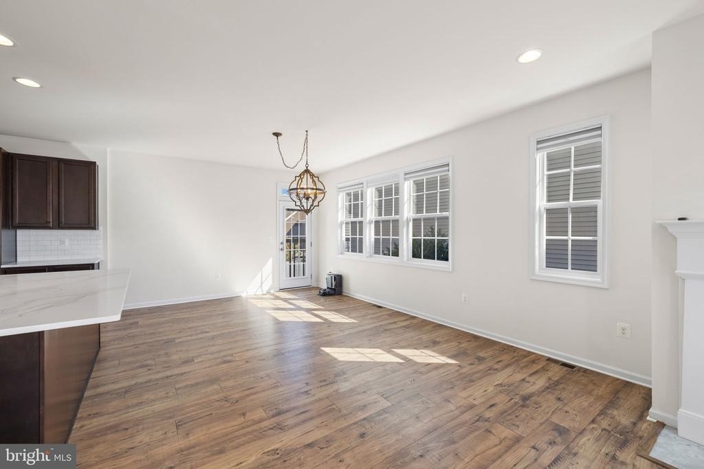 341 Foxglove Way - Photo 7