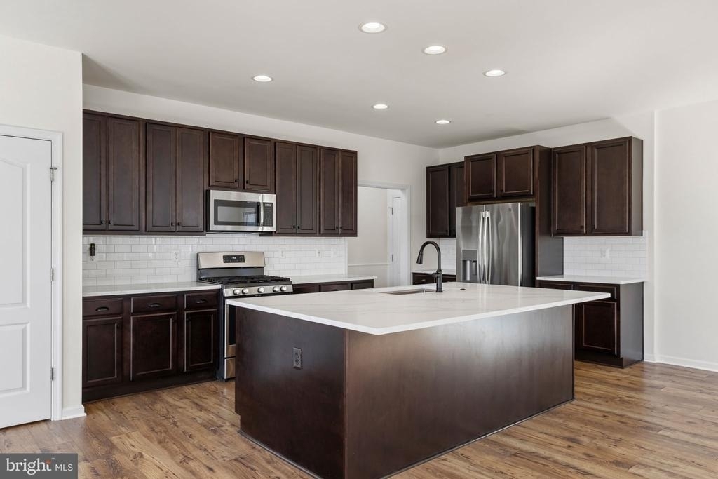 341 Foxglove Way - Photo 11