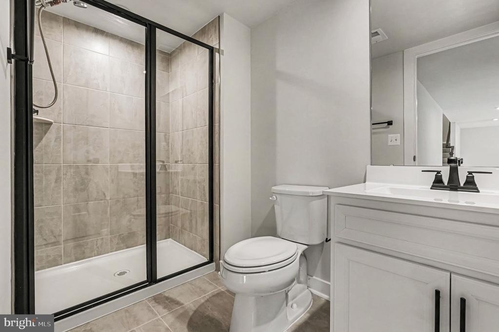 352 Greenstead Drive - Photo 23