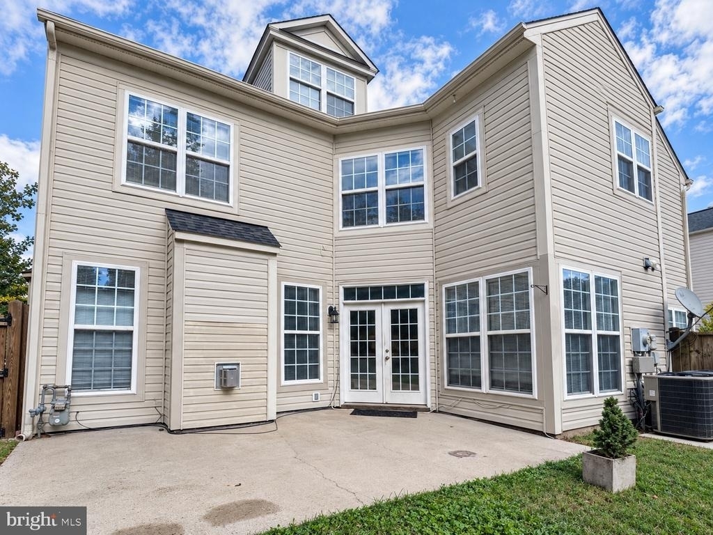 9110 Panther Falls Way - Photo 2