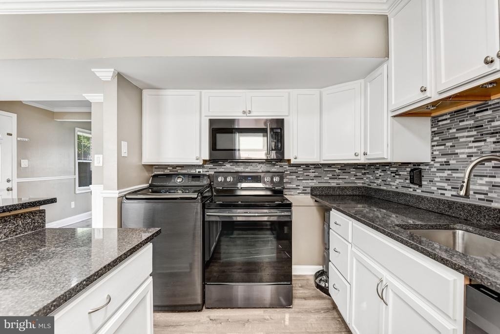 9337 Taney Road - Photo 10
