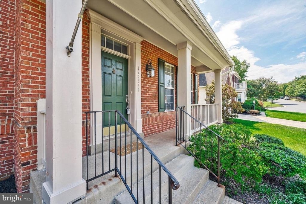 46797 Backwater Drive - Photo 3