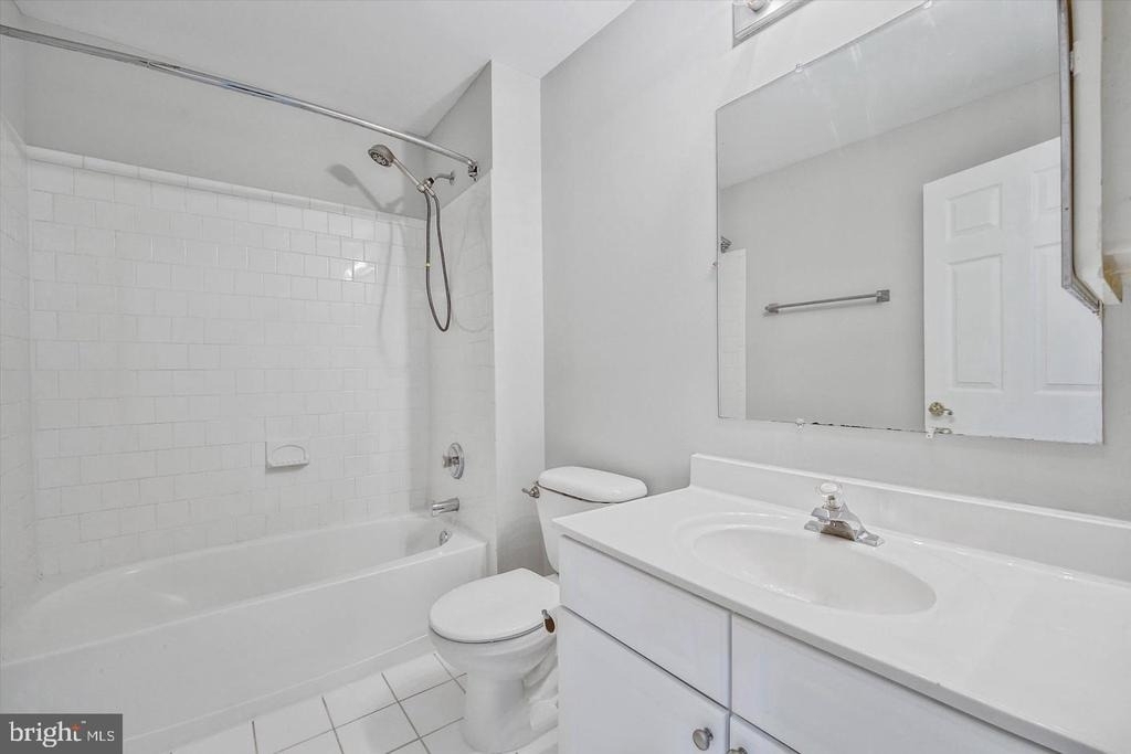 46797 Backwater Drive - Photo 24