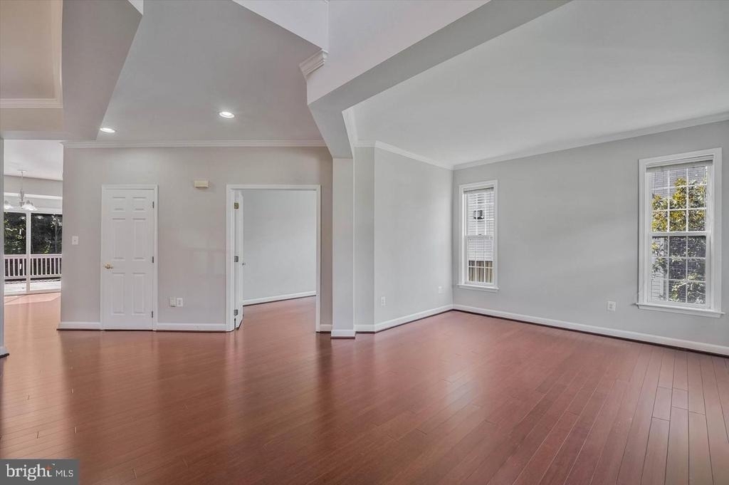 46797 Backwater Drive - Photo 4