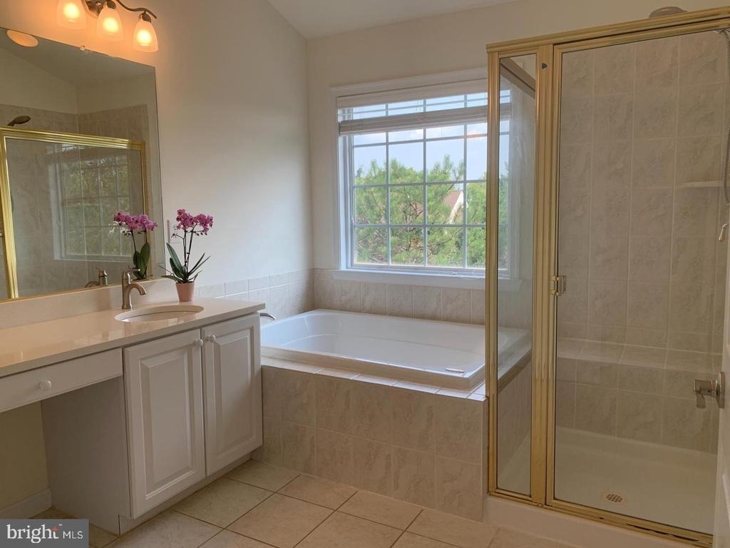 20924 Duryea Terrace - Photo 15