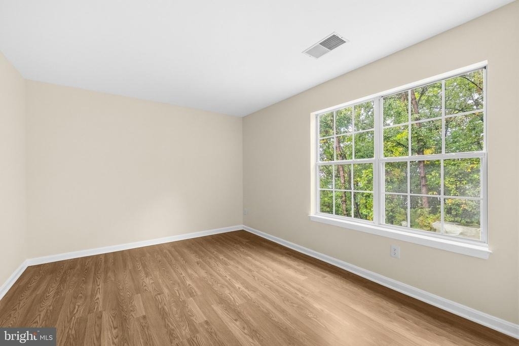 14234 Autumn Circle - Photo 16