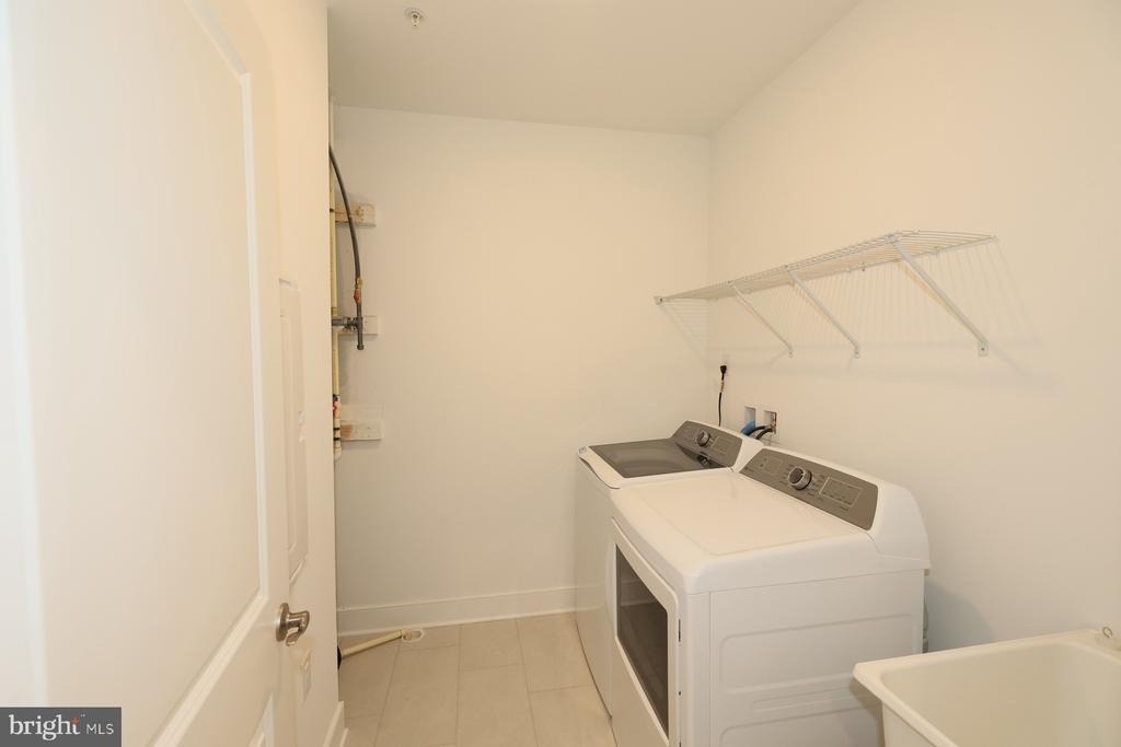 14956 Deco Circle - Photo 21