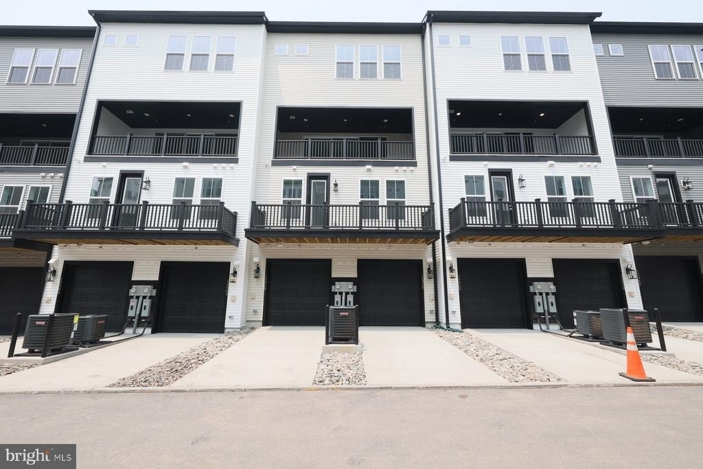 14956 Deco Circle - Photo 23
