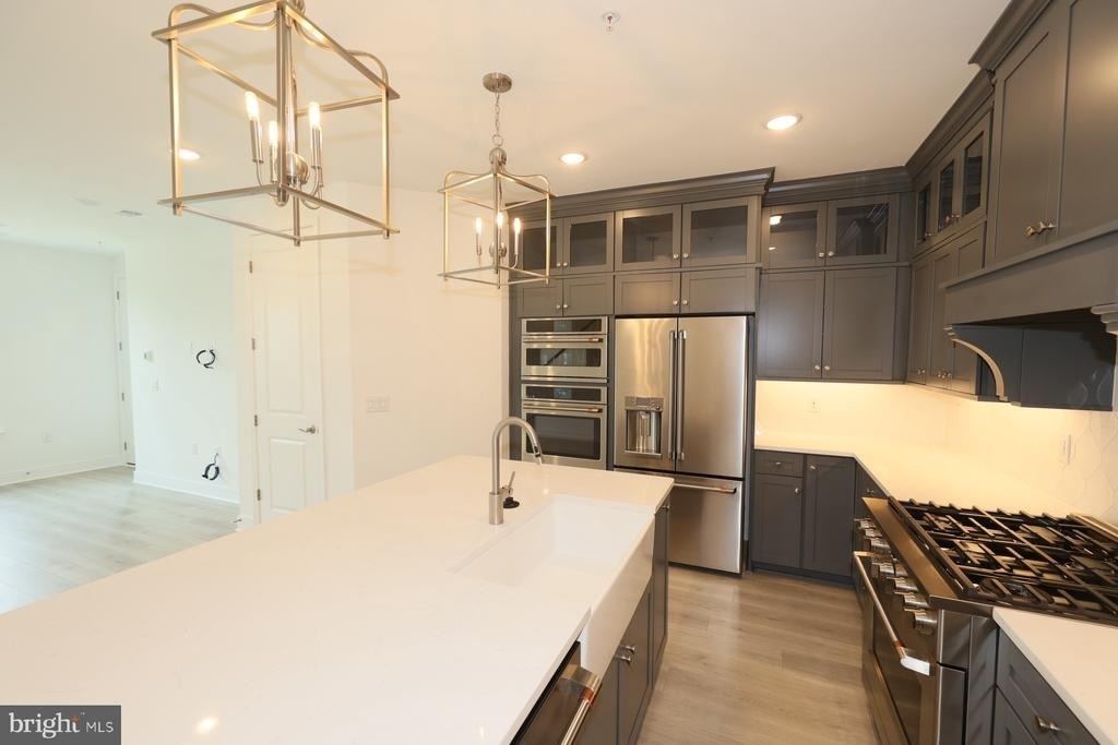 14956 Deco Circle - Photo 6