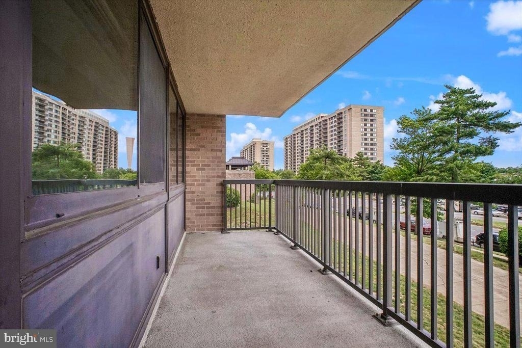 5501 Seminary Road - Photo 12