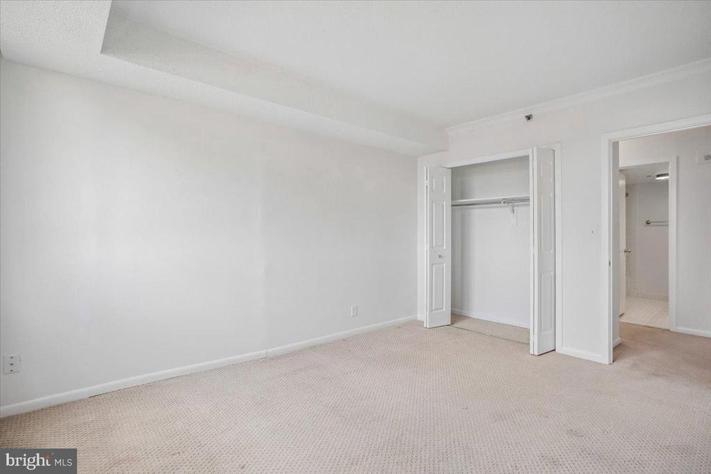 5501 Seminary Road - Photo 27