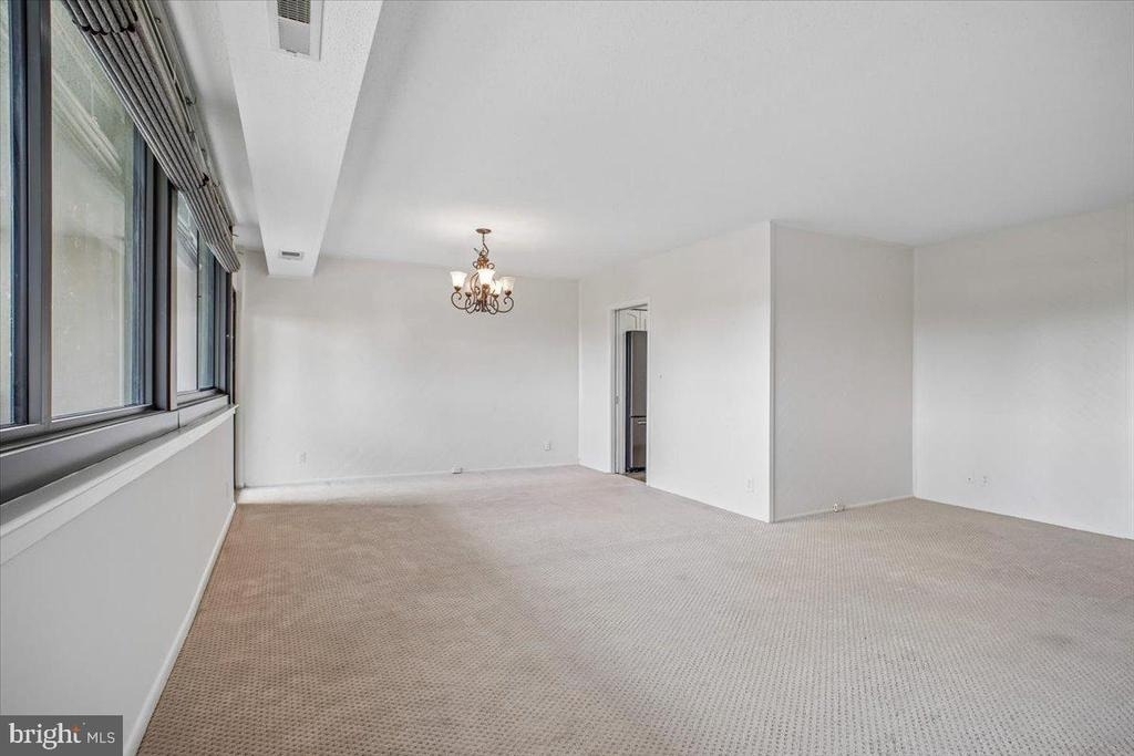 5501 Seminary Road - Photo 22