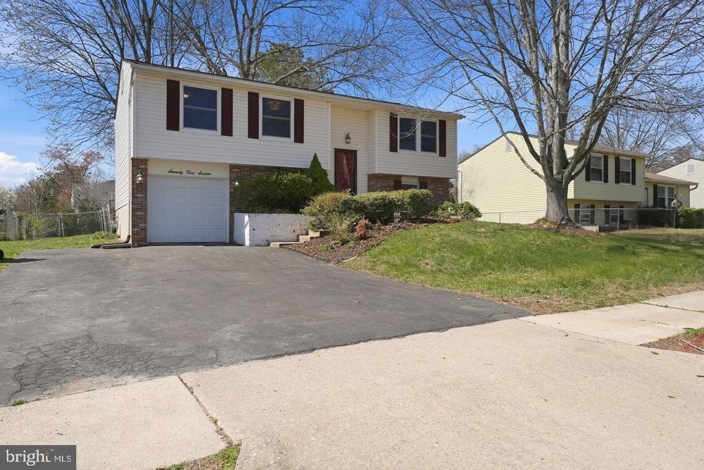 7916 Frye Road - Photo 24