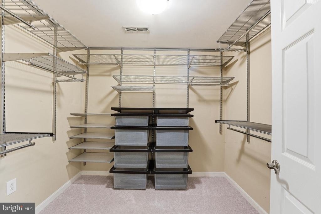 7916 Frye Road - Photo 13