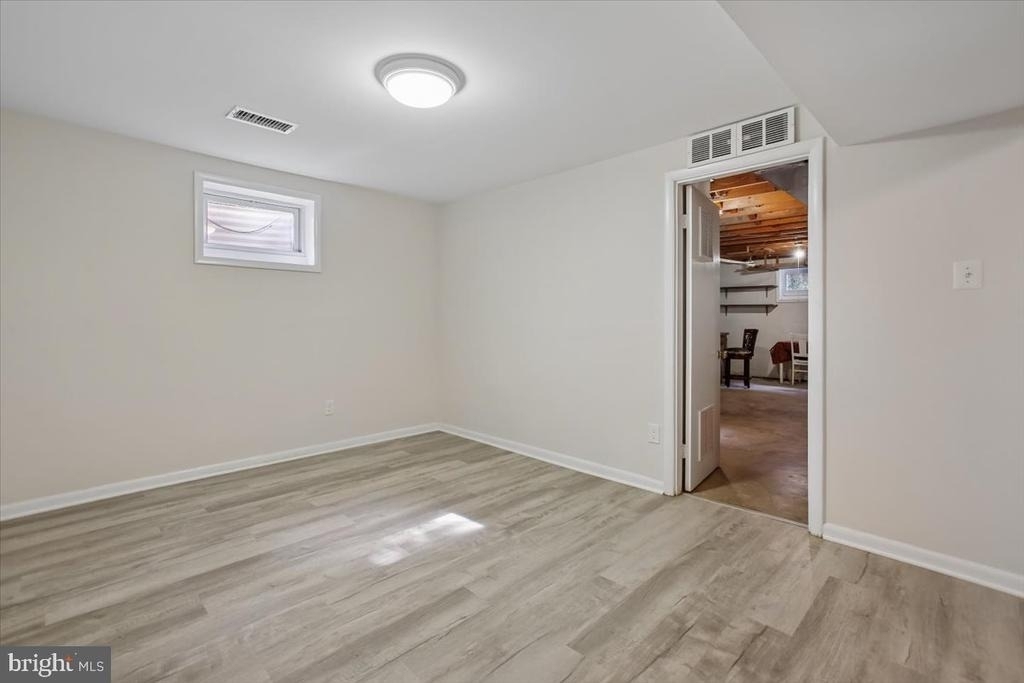 6717 Weaver Avenue - Photo 45