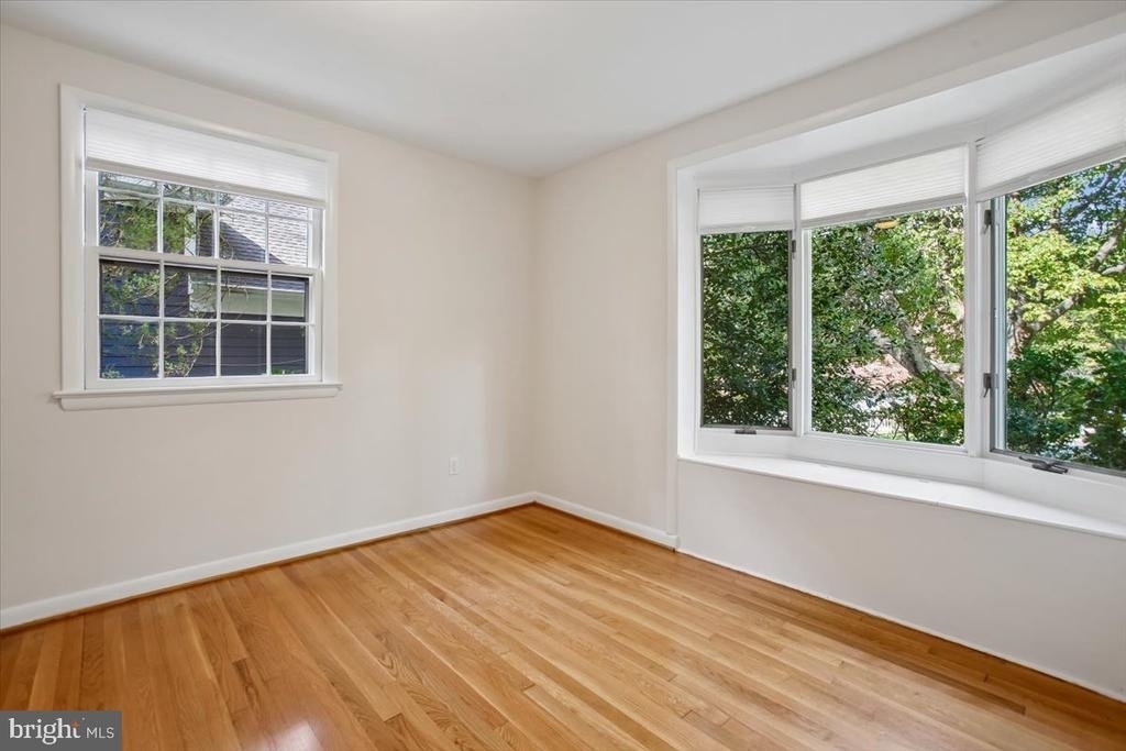 6717 Weaver Avenue - Photo 22