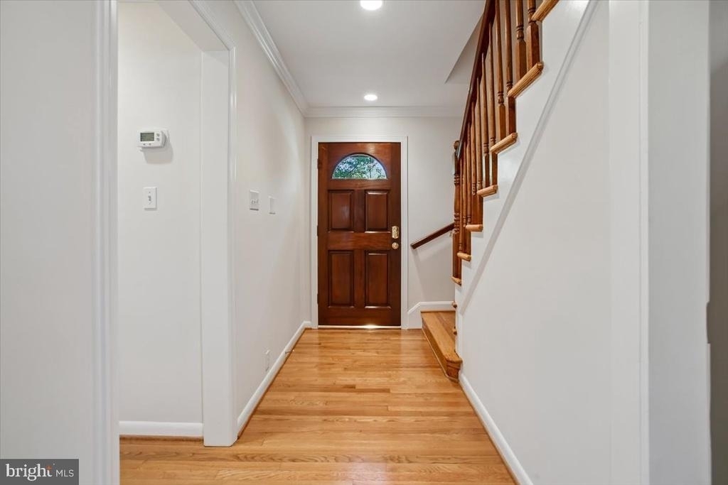 6717 Weaver Avenue - Photo 3