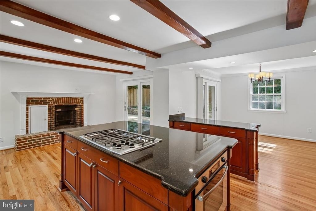 6717 Weaver Avenue - Photo 18