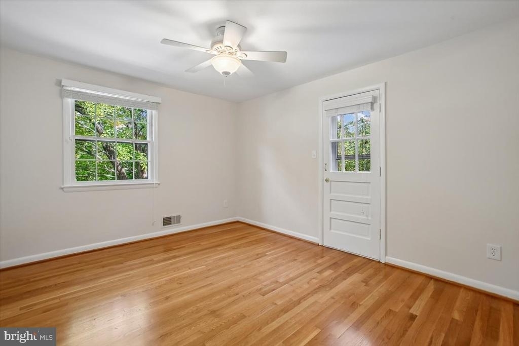 6717 Weaver Avenue - Photo 31