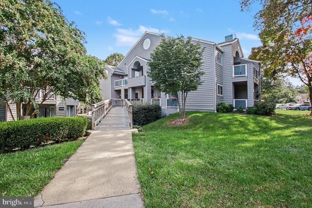 1504 Summerchase Court - Photo 1