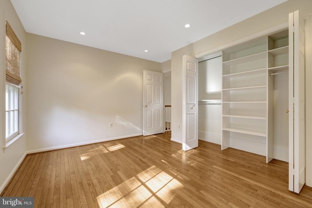 10898 Featherfield Court - Photo 40