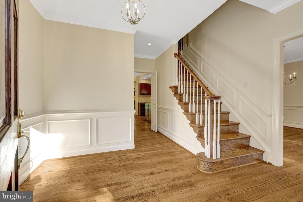 10898 Featherfield Court - Photo 4