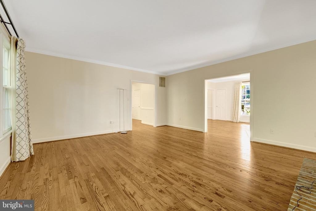 10898 Featherfield Court - Photo 8