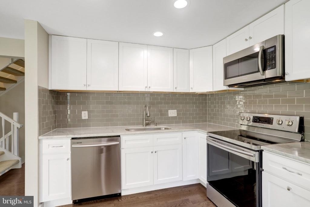 321 Gundry - Photo 5