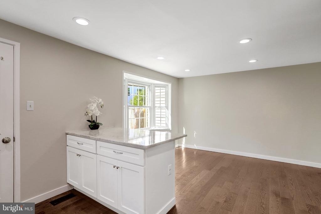 321 Gundry - Photo 8