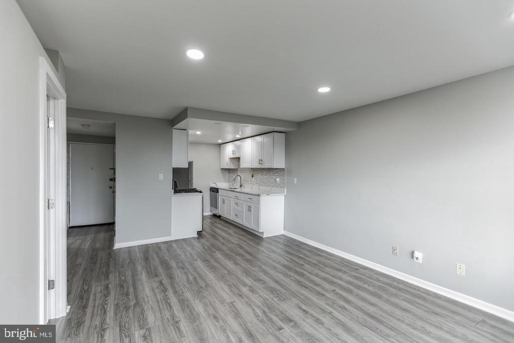 4600 Duke Street - Photo 2