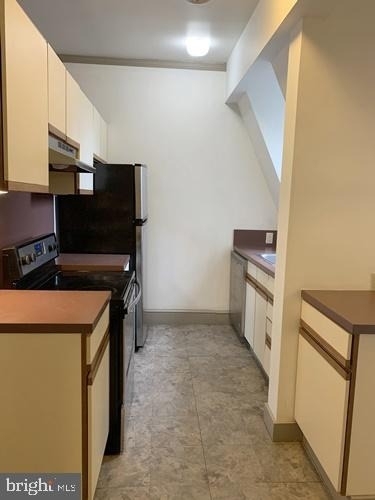 267 E Market Street - Photo 4