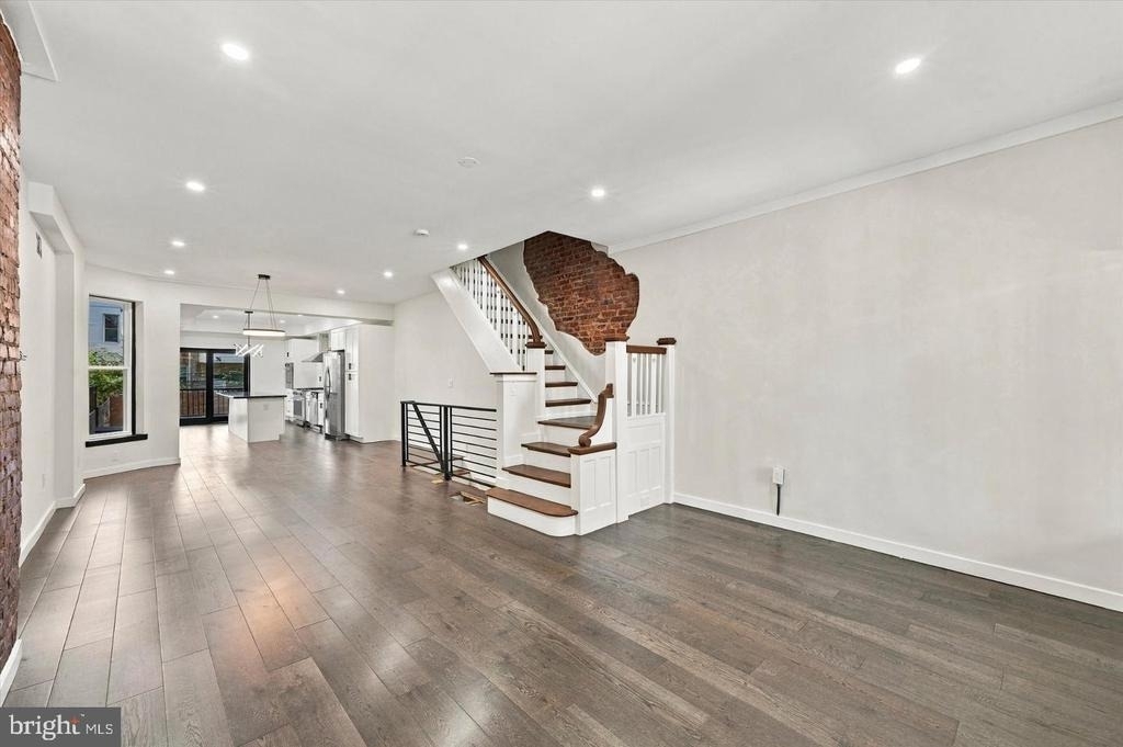 531 S 55th Street - Photo 3