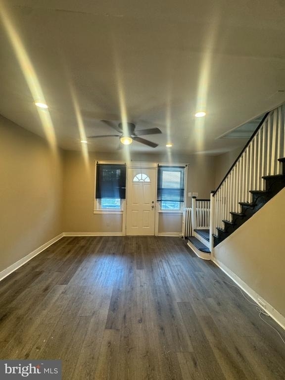 5577 Blakemore Street - Photo 2