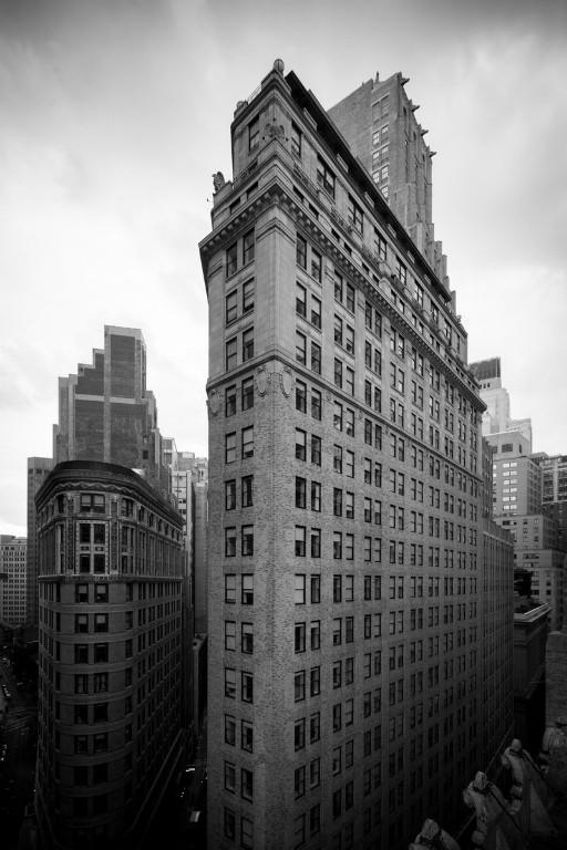  63-67 Wall Street, Unit 67-13i - Photo 1