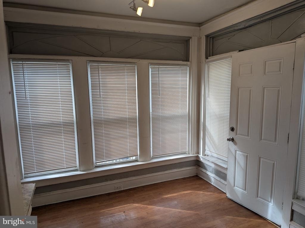 4721 Rorer Street - Photo 4