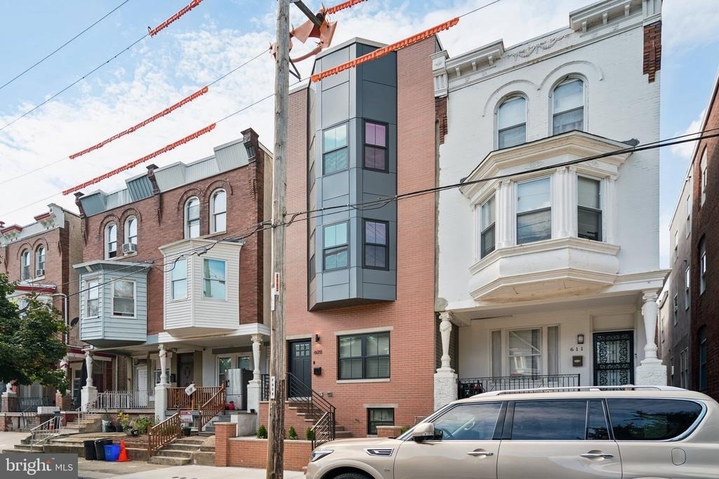 609 E Locust Avenue - Photo 66
