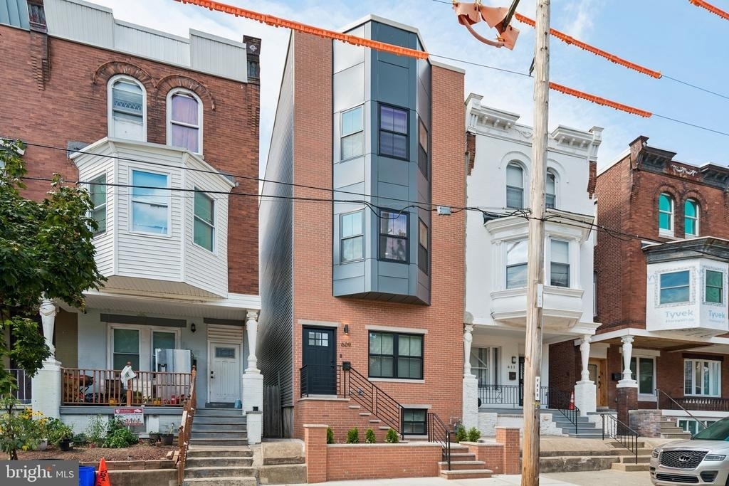 609 E Locust Avenue - Photo 68
