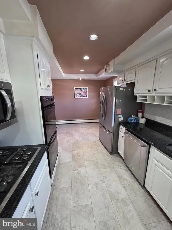 1010 Strahle Street - Photo 7