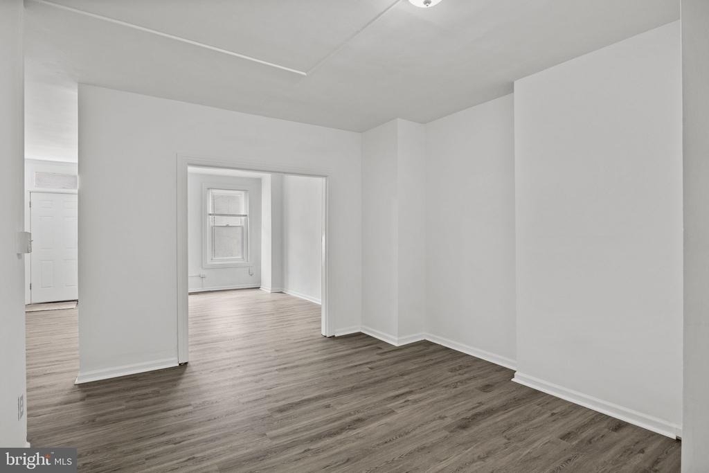 206 Baldwin Street - Photo 5