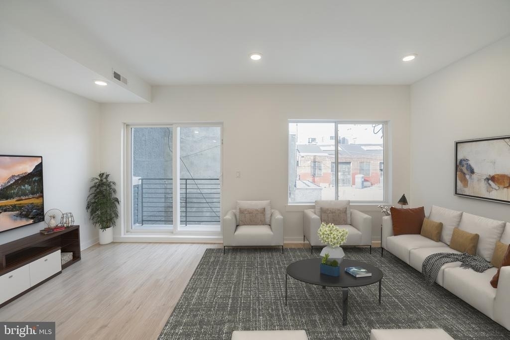 834 N Broad Street - Photo 4